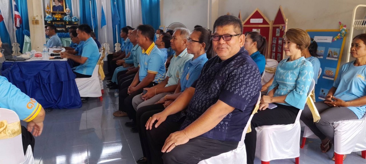 พช.ยโสธรดำเนินกิจกรรมพัฒนายกระดับหมู่บ้านกองทุนแม่ของแผ่นดินสู่การเป็นต้นแบบด้านการป้องกันและแก้ไขปัญหายาเสพติดกิจกรรมการประกวดหมู่บ้านกองทุนแม่ ของแผ่นดินดีเด่นระดับจังหวัด ประจำปีงบประมาณ พ.ศ. 2567 ณ พื้นที่อำเภอกุดชุมและอำเภอทรายมูล จังหวัดยโสธร