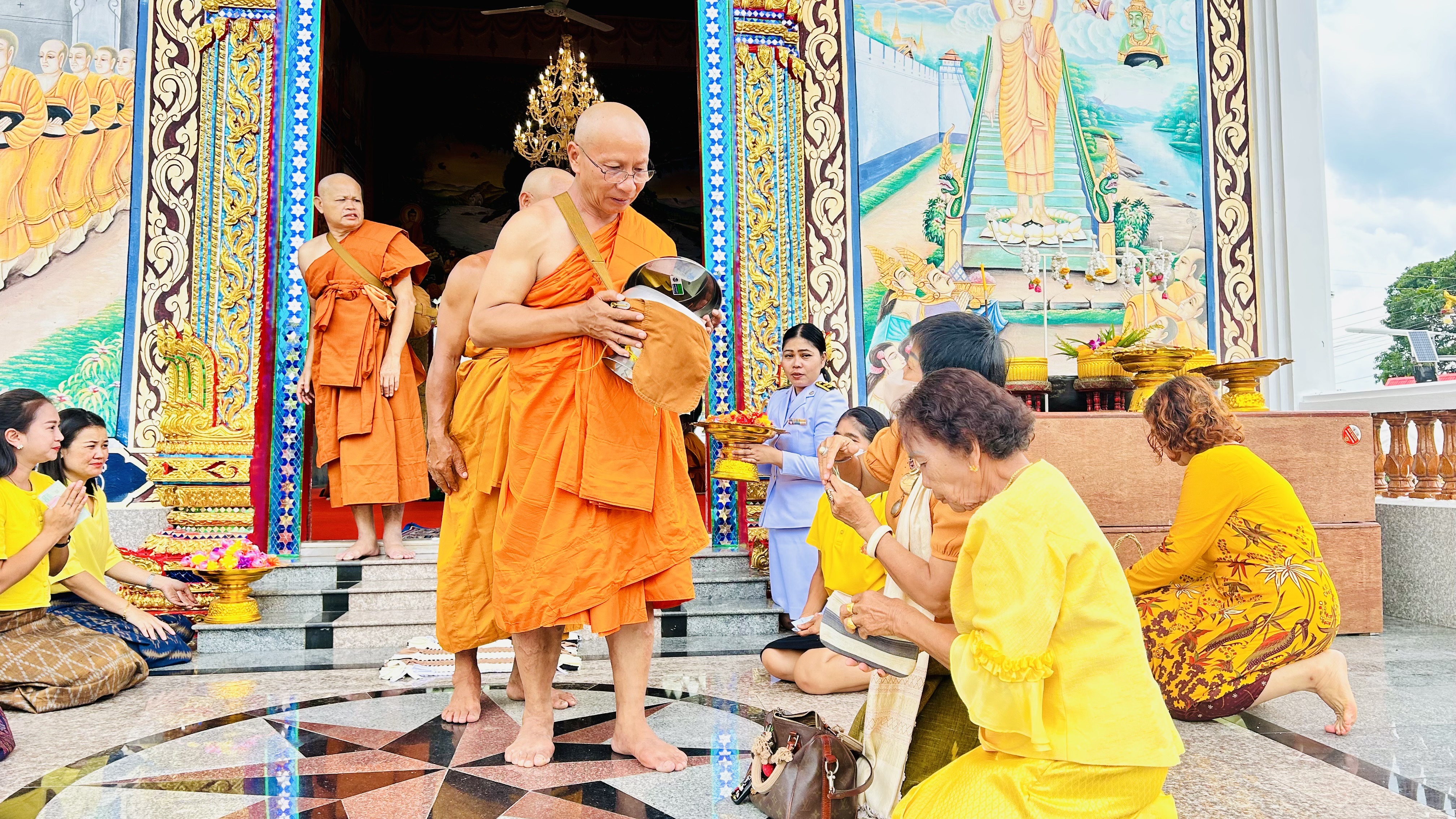พช.โยสธร ร่วมโครงการบรรพชาอุปสมบทเฉลิมพระเกียรติพระบาทสมเด็จพระเจ้าอยู่หัว เนื่องในโอกาสมหามงคลเฉลิมพระชนมพรรษา 6 รอบ 28 กรกฎาคม 2567