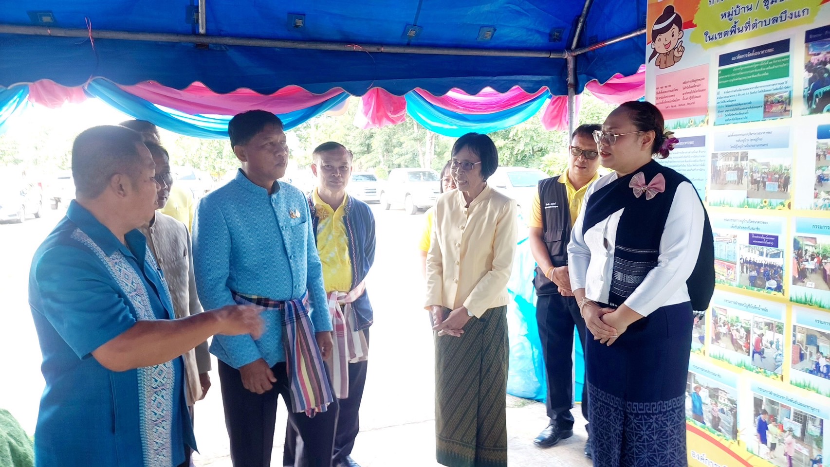 “ผู้ตรวจกรมการพัฒนาชุมชน (นายคมกริช ชินชนะ) ลงพื้นที่ตรวจประเมินการจัดตั้งศูนย์สารสนเทศตำบลต้นแบบเพื่อพัฒนาคุณภาพชีวิตตำบลบึงแก อำเภอมหาชนะชัย จังหวัดยโสธร”