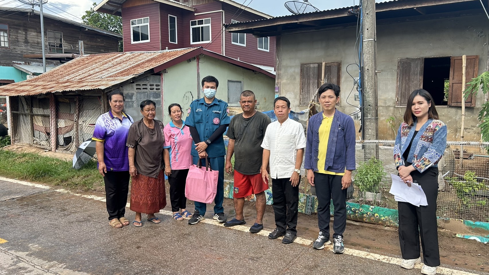 “กรมการพัฒนาชุมชนร่วมกับมูลนิธิป่อเต็กตึ๊งลงพื้นที่จัดเก็บข้อมูล ในพื้นที่ จังหวัดยโสธร”