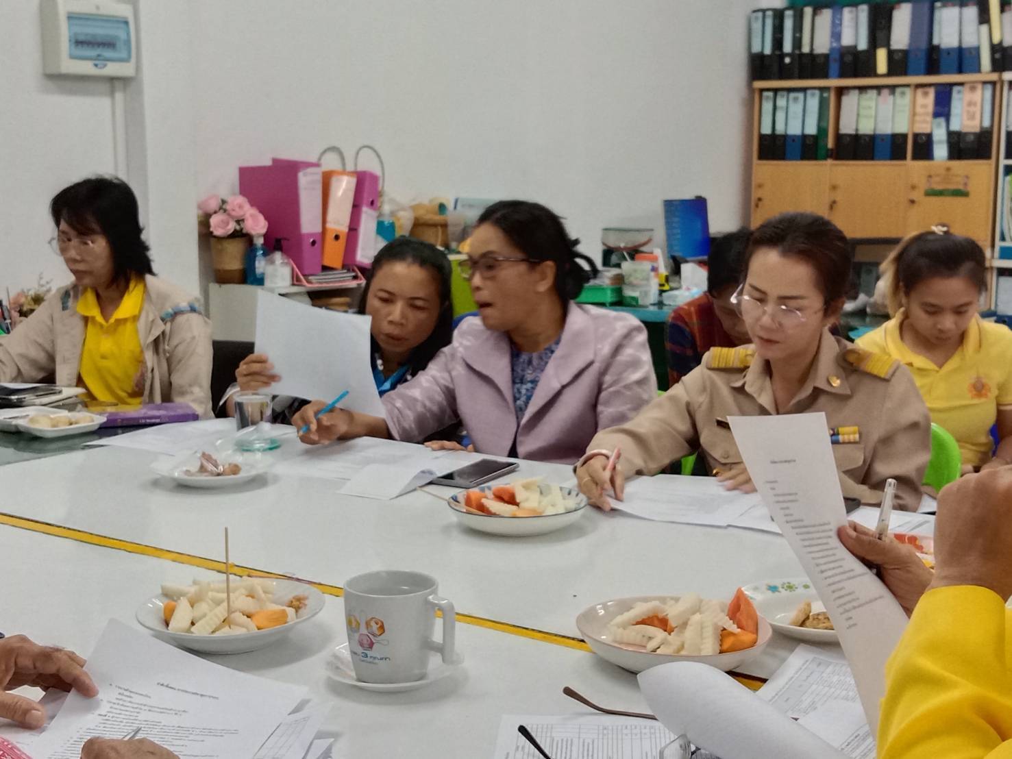 พช ยโสธร  ประชุมเตรียมความพร้อมการจัดงานเทศกาลจูดไฟตูมกา ประจำปี 2567