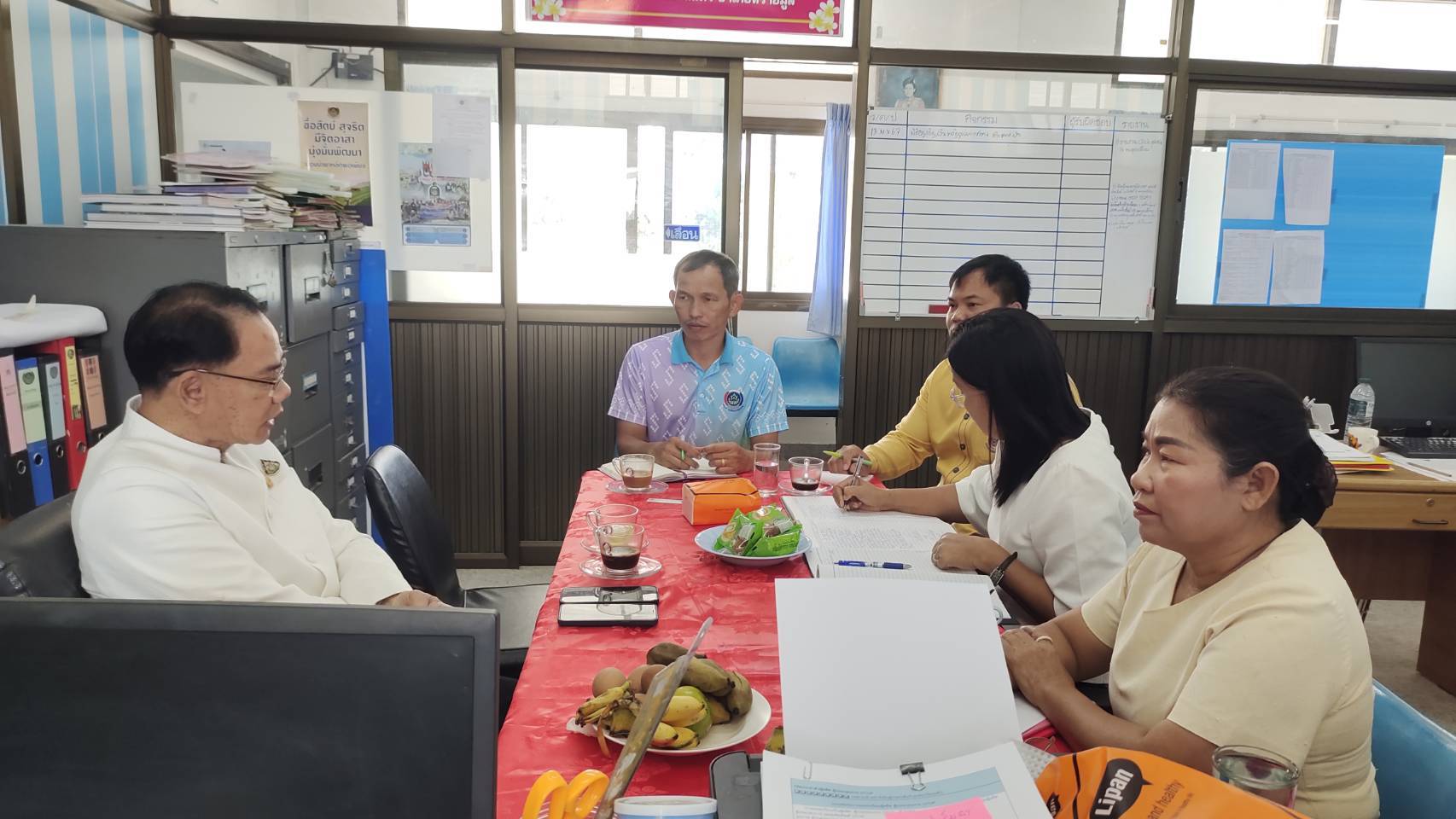 นายบรรลือ พลับพลึง พัฒนาการจังหวัดยโสธร นิเทศ ติดตาม การขับเคลื่อนดำเนินงานพัฒนาชุมชน ประจำปีงบประมาณ พ.ศ. 2568