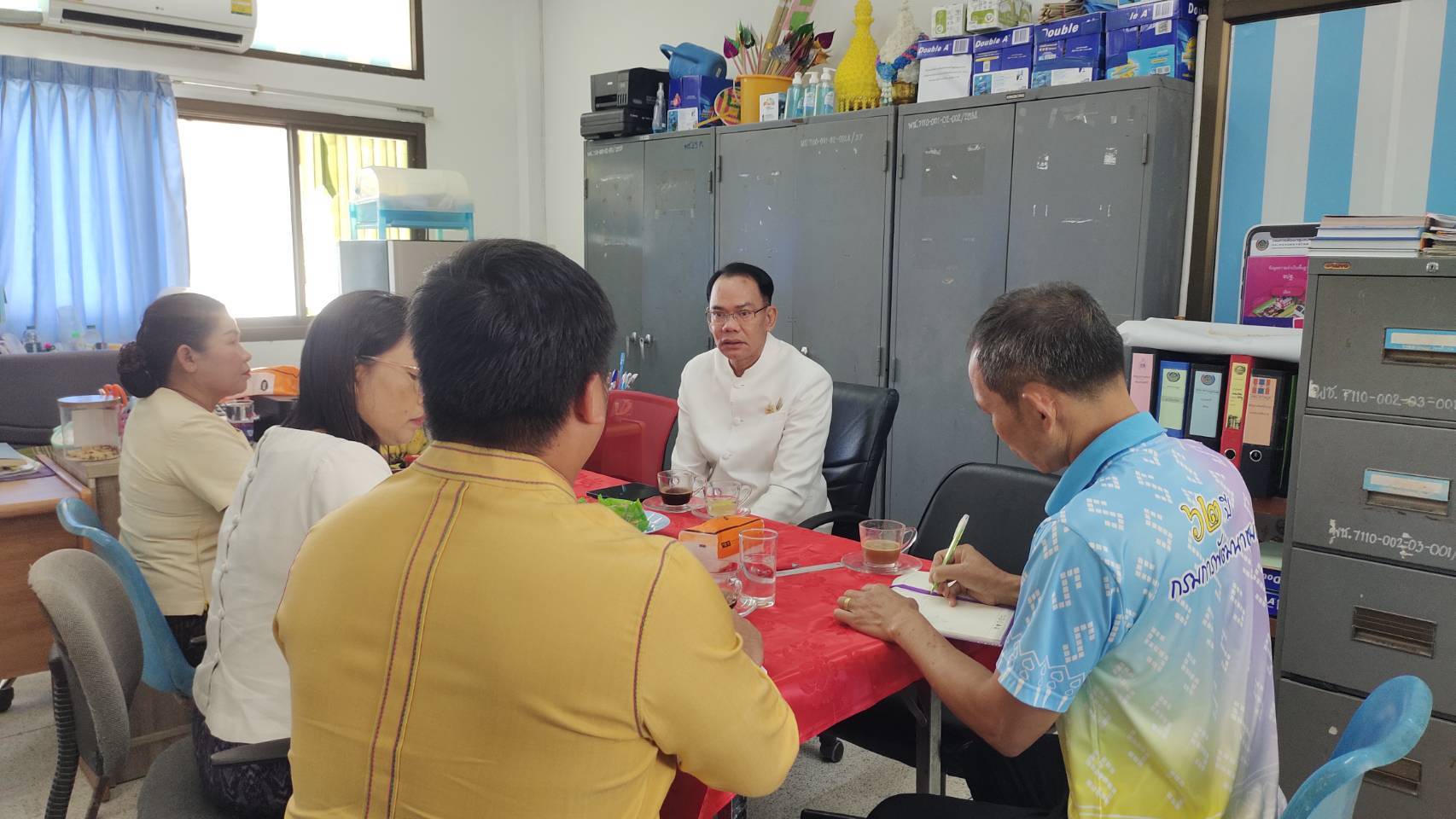 นายบรรลือ พลับพลึง พัฒนาการจังหวัดยโสธร นิเทศ ติดตาม การขับเคลื่อนดำเนินงานพัฒนาชุมชน ประจำปีงบประมาณ พ.ศ. 2568