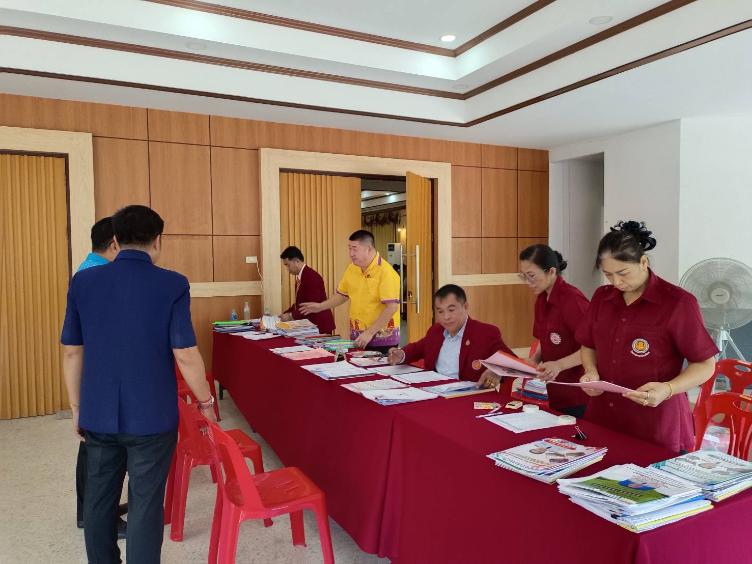 พช.ยโสธร เข้าร่วมเป็นคณะกรรมการสรรหาข้าราชการและพนักงานส่วนท้องถิ่นเพื่อดำรงตำแหน่งสายงานบริหาร