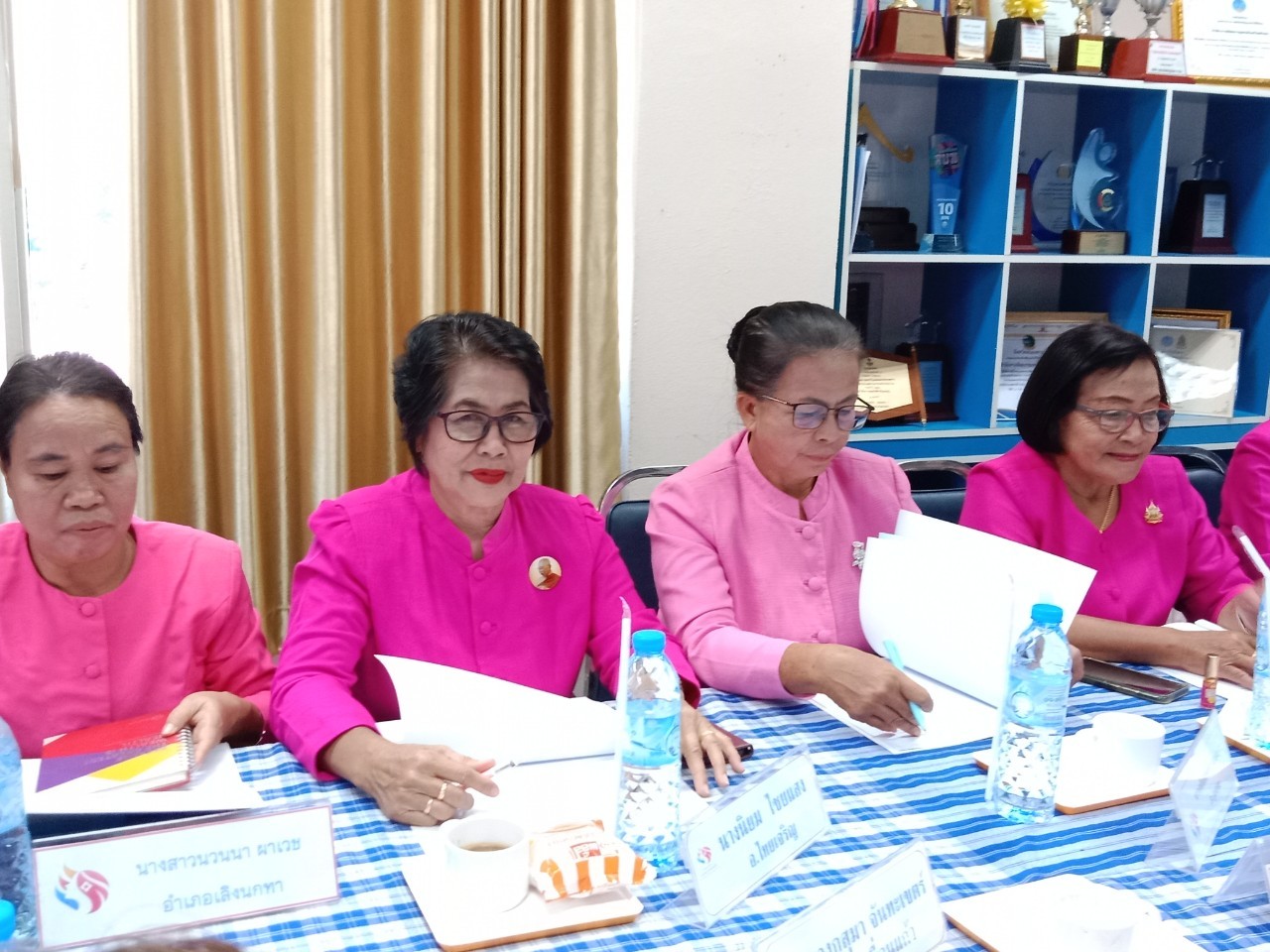 พช.ยโสธร ประชุมตัวแทนคณะทำงานขับเคลื่อนกองทุนพัฒนาบทบาทสตรี/เทศบาล  เพื่อกำหนดทิศทางในการดำเนินงานกองทุนพัฒนาบทบาทสตรี ประจำปี พ.ศ. 2568