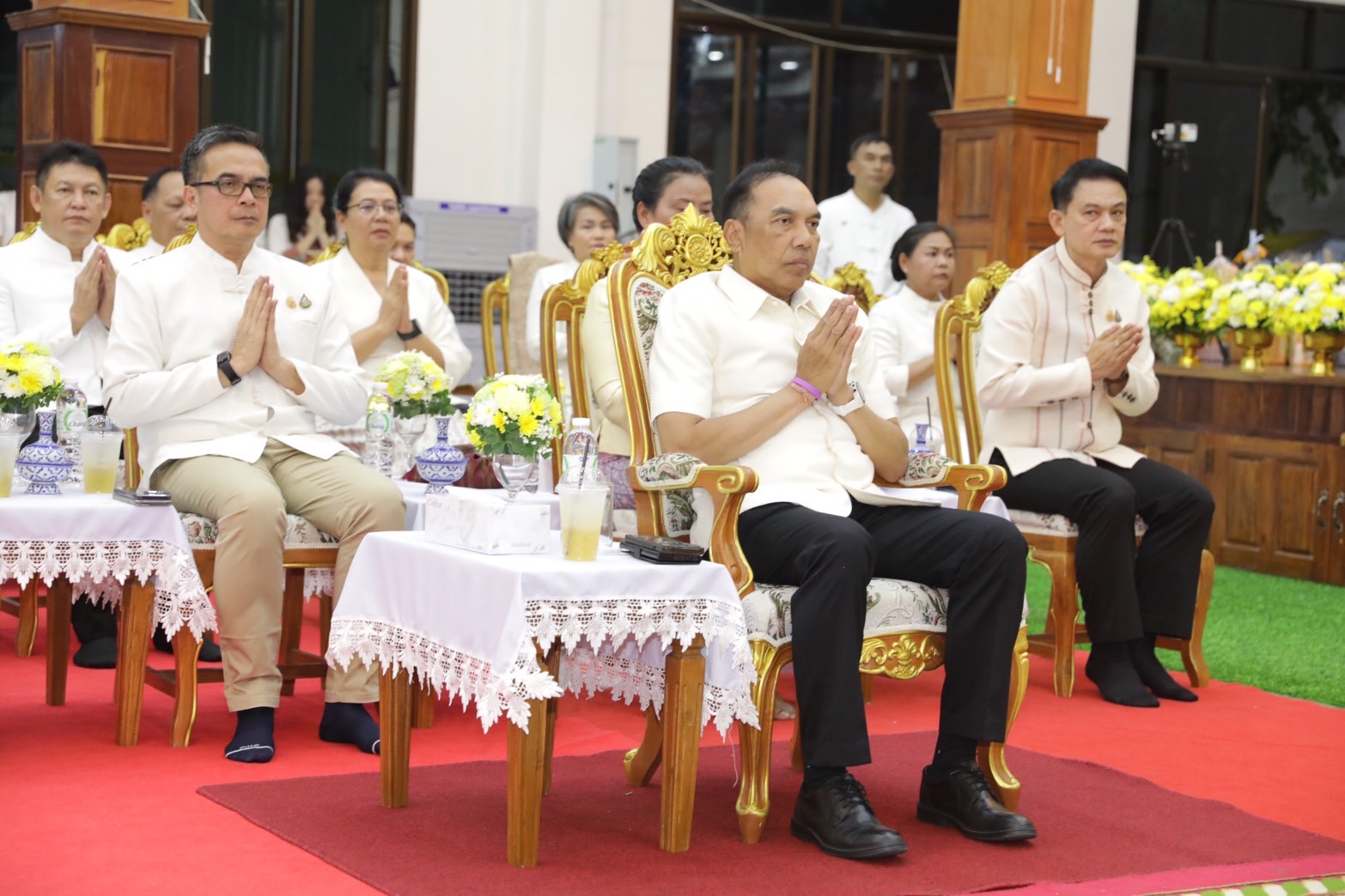 🛞พช. ยโสธร ร่วมพิธีสมโภชผ้าพระกฐินพระราชทาน โดยกรมการพัฒนาชุมชน ณ วัดศรีสุทธาวาส พระอารามหลวง ตำบลกุดป่อง อำเภอเมืองเลย จังหวัดเลย 🛞