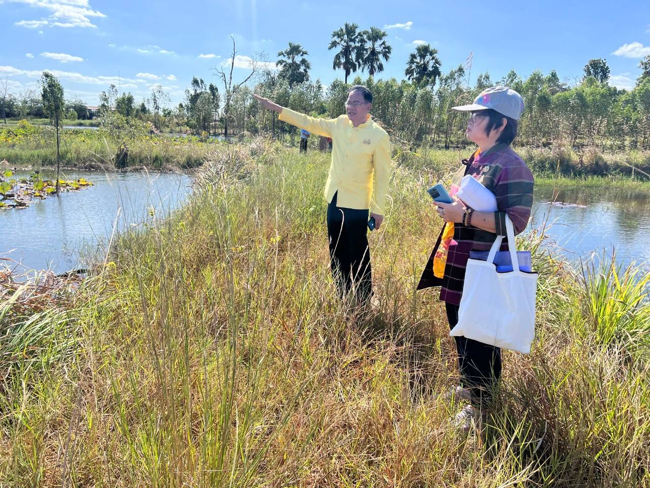 🌼พช.ยโสธร🌼 ติดตาม และนิเทศงาน การดำเนินงานตามโครงการยุทธศาสตร์ ปีงบประมาณ 2568 และความก้าวหน้าโครงการพัฒนาพื้นที่ต้นแบบการพัฒนาคุณภาพชีวิตตามหลักทฤษฎีใหม่ประยุกต์สู่โคกหนองนา