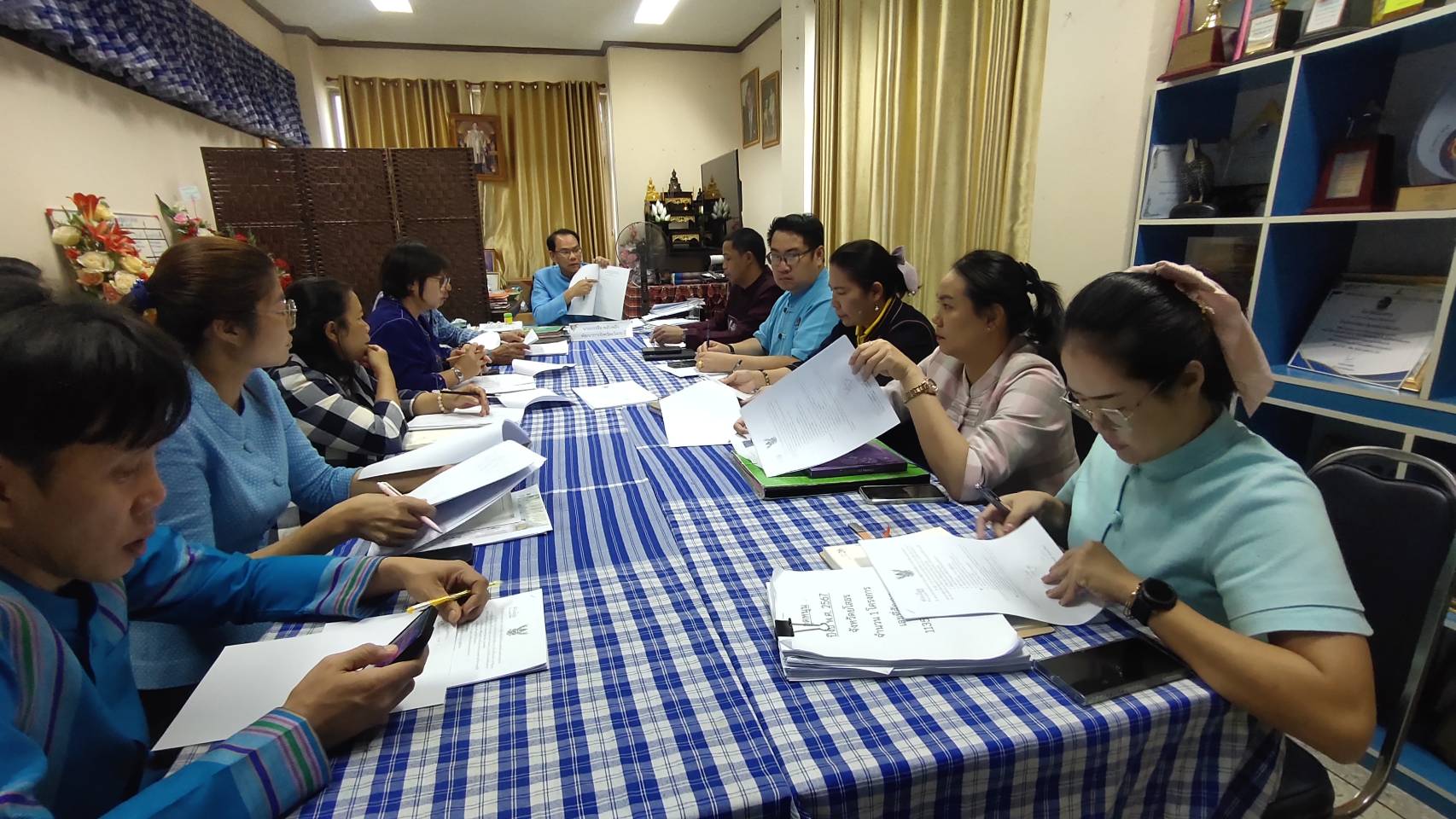 🔶พช.ยโสธร🔶 ประชุมติดตามการขับเคลื่อนนโยบายสำคัญของรองนายกรัฐมนตรีและรัฐมนตรีว่าการกระทรวงมหาดไทย ไตรมาส 1 (การดำเนินงานในเดือนตุลาคม-ธันวาคม 2567)