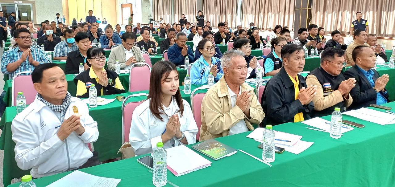 🔶พช.ยโสธร🔶 เข้าร่วมประชุมโครงการปฏิรูปการเมืองสุจริตบนพื้นฐานของการเลือกตั้ง : กิจกรรมให้ความรู้ที่เท่าทันในการกระทำความผิดทางการเมืองในระบอบประชาธิปไตยอันมีพระมหากษัตริย์เป็นประมุข