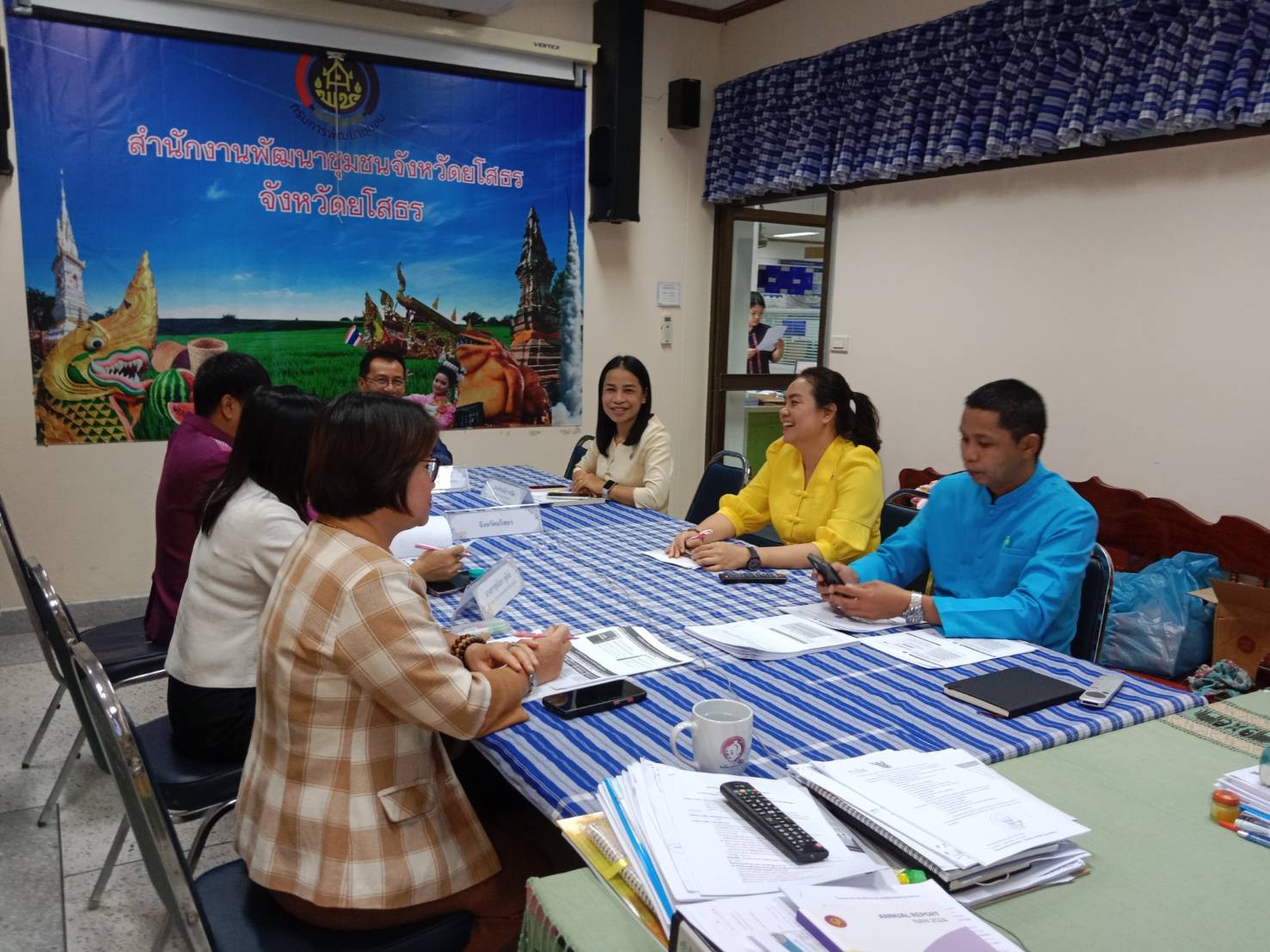 ☘️พช.ยโสธร ☘️ เข้าร่วมประชุมเชิงปฏิบัติการการดำเนินงานตัวชี้วัดตามมาตรการปรับปรุงประสิทธิภาพในการปฏิบัติราชการและตัวชี้วัดการประเมินผลปฏิบัติราชการ กรมการพัฒนาชุมชน ประจำปีงบประมาณ พ.ศ. 2568