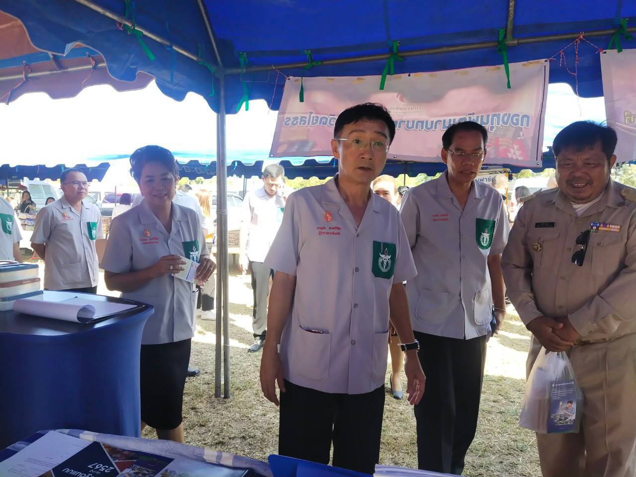 🌸พช.ยโสธร🌸 ร่วมกิจกรรมออกหน่วยแพทย์เคลื่อนที่ พอ.สว.ร่วมกับ กิจกรรมตามโครงการจังหวัดเคลื่อนที่ “เพิ่มรอยยิ้ม เติมความสุข ให้คนยโสธร” ประจำปีงบประมาณ พ.ศ 2568