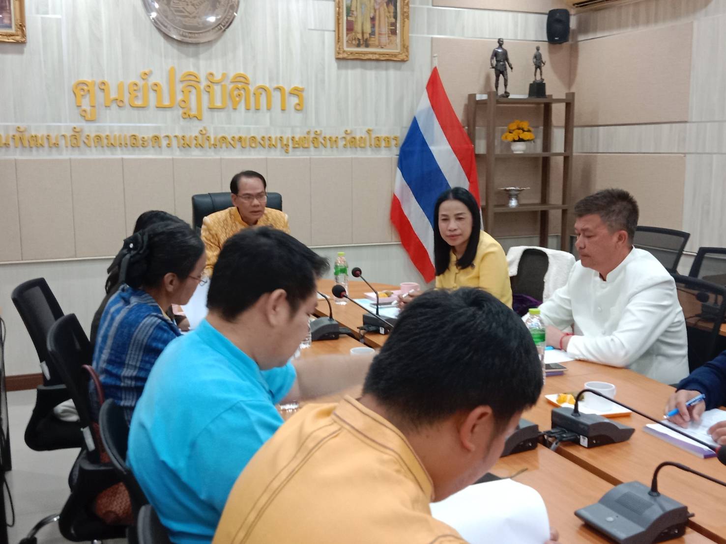 ☘️พช.ยโสธร☘️ ประชุมคณะทำงานพิจารณาจัดทำข้อตกลงการปฏิบัติราชการและผลการปฏิบัติราชการ ของข้าราชการสังกัดสำนักงานพัฒนาชุมชนจังหวัดยโสธร รอบการประเมินที่ 1 ประจำปีงบประมาณ พ.ศ 2568 (1 ตุลาคม 2567 ถึง 31 มีนาคม 2568)