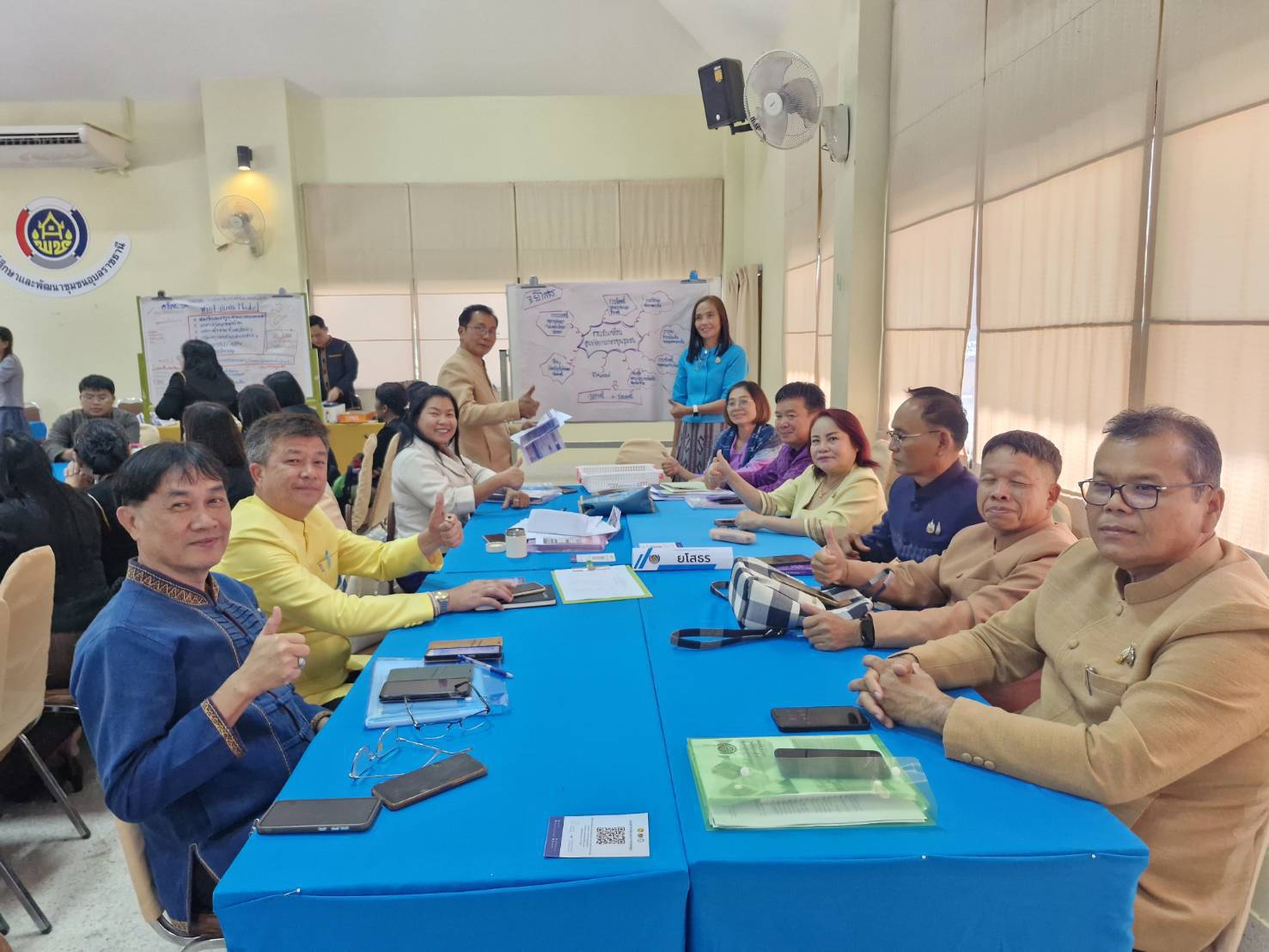 🏃พชโสธร🧑‍🤝‍🧑 เข้าร่วมโครงการสนับสนุนการขับเคลื่อนนโยบายสู่การปฏิบัติ ประจำปี 2568 กิจกรรมที่ 1 ประชุมมอบนโยบายและแนวทางการดำเนินงานพัฒนาชุมชนประจำปีงบประมาณ พ.ศ 2568