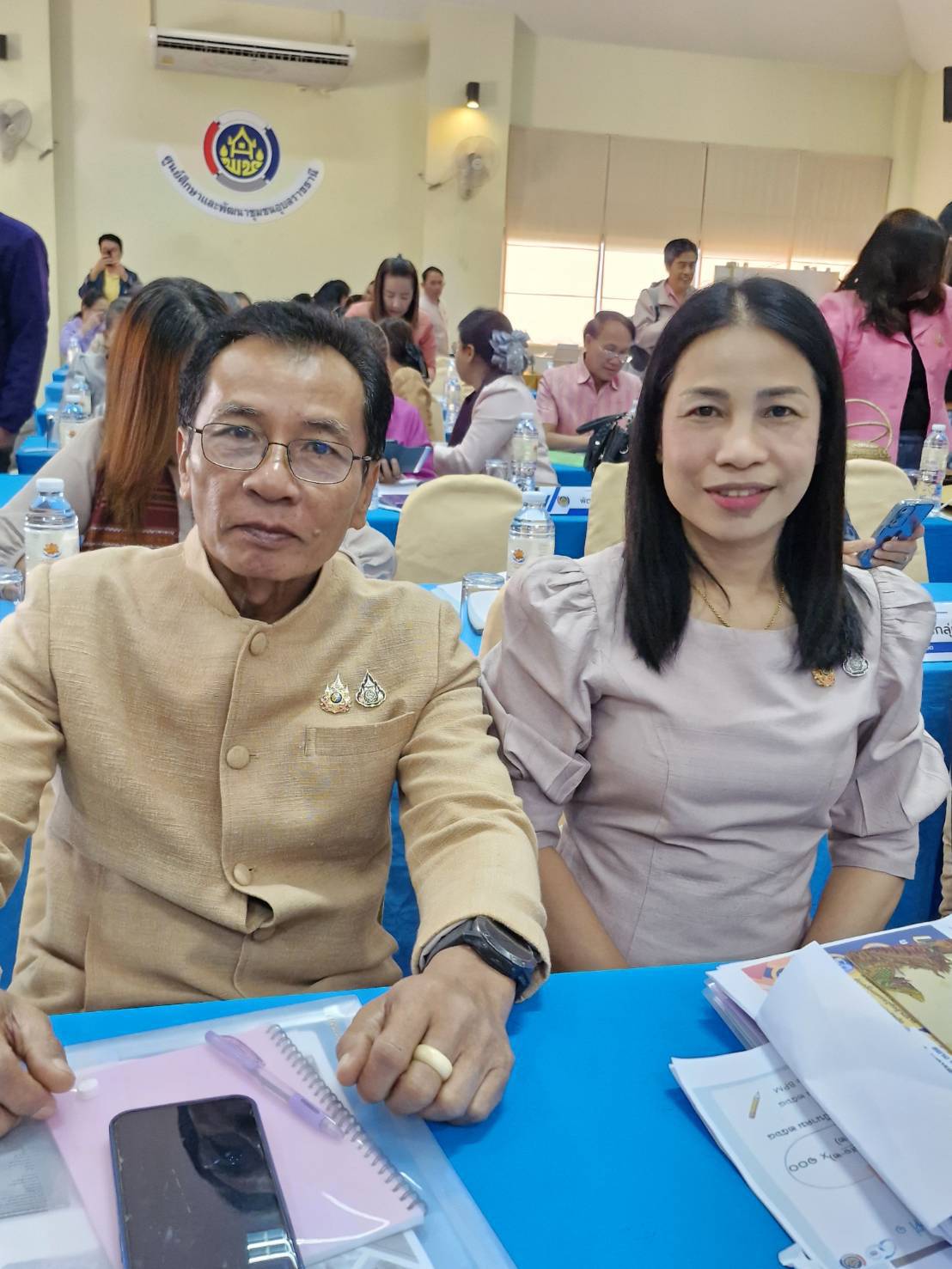 🏃พชโสธร🧑‍🤝‍🧑 เข้าร่วมโครงการสนับสนุนการขับเคลื่อนนโยบายสู่การปฏิบัติ ประจำปี 2568 กิจกรรมที่ 1 ประชุมมอบนโยบายและแนวทางการดำเนินงานพัฒนาชุมชนประจำปีงบประมาณ พ.ศ 2568