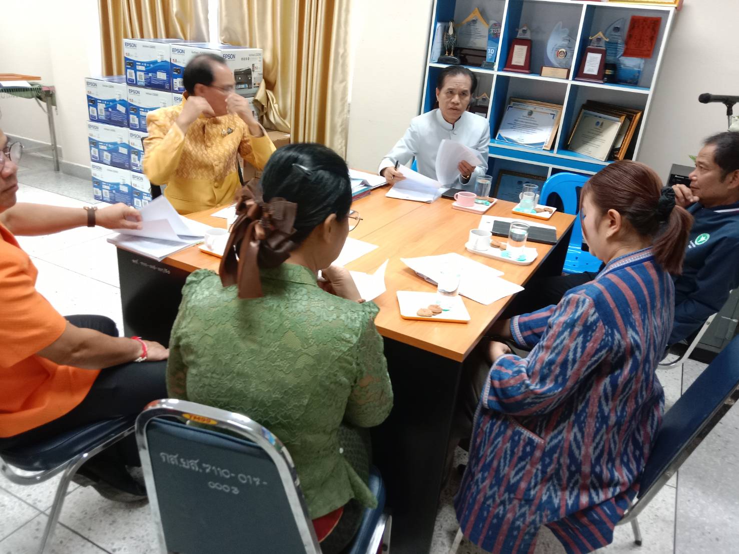 🍀พช.ยโสธร🍀 ร่วมกับหน่วยงานภาคีเครือข่าย เสวนาการใช้ประโยชน์จากข้อมูลจปฐปี 2568 โดยการบันทึกเทปรายการวิทยุเพื่อใช้ประชาสัมพันธ์ในการจัดเก็บข้อมูล จปฐ. ปี 2568