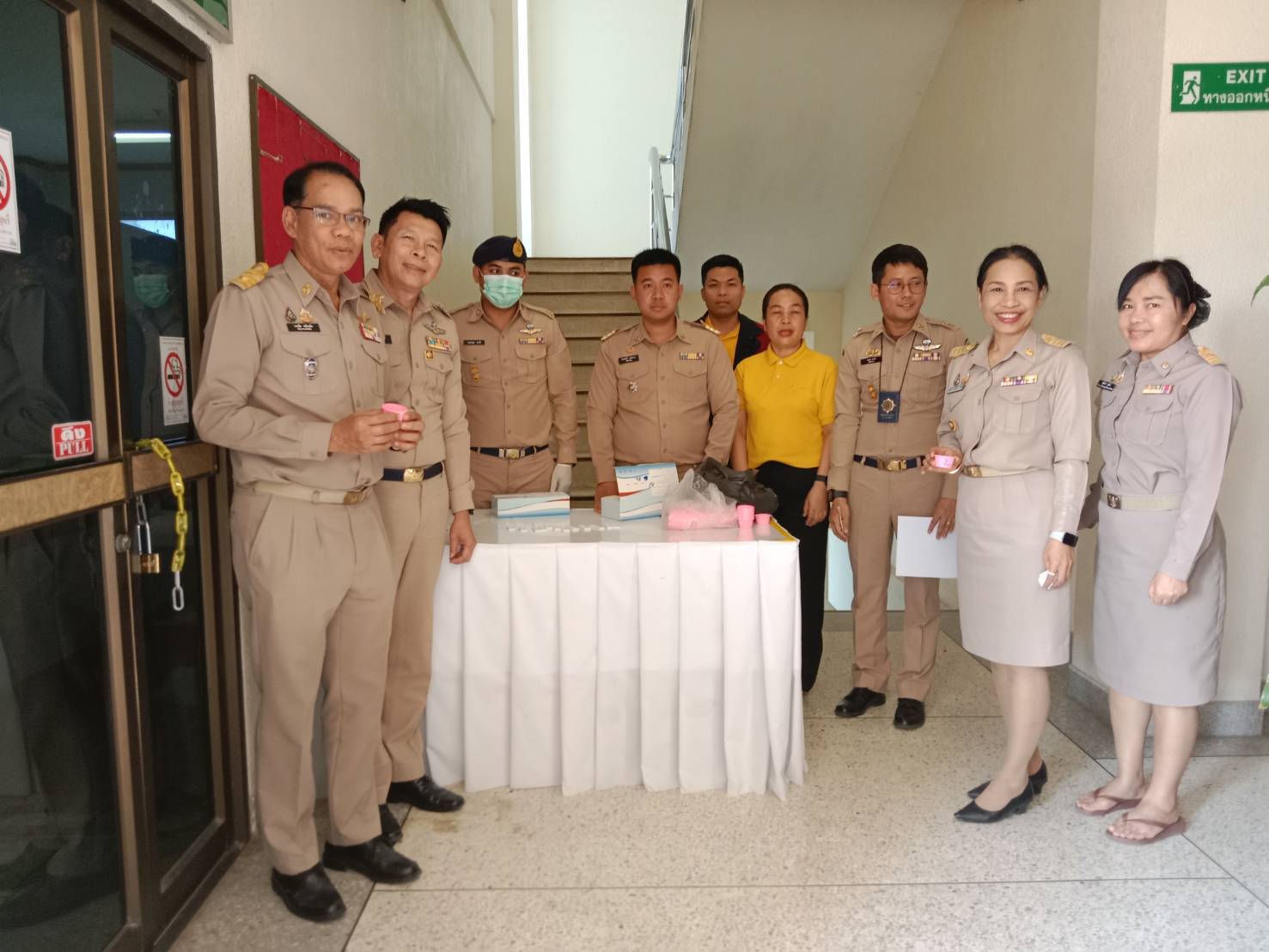 ⚪️พช.จังหวัดยโสธร⚪️ 🚨🚨ร่วมขับเคลื่อนโครงการมหาดไทยสีขาวสร้างพื้นที่ปลอดภัยหยุดยั้งยาเสพติด (Safe Zone No Drugs)บูรณาการแผนปฏิบัติการป้องกัน ปราบปรามและแก้ไขปัญหายาเสพติด จังหวัดยโสธร “ยุทธการยศสุนทรพิทักษ์ ปฏิบัติการกวาดล้างยาเสพติดแบบบูรณาการ” ประจำปีงบประมาณ พ.ศ. 2568 🚨🚨