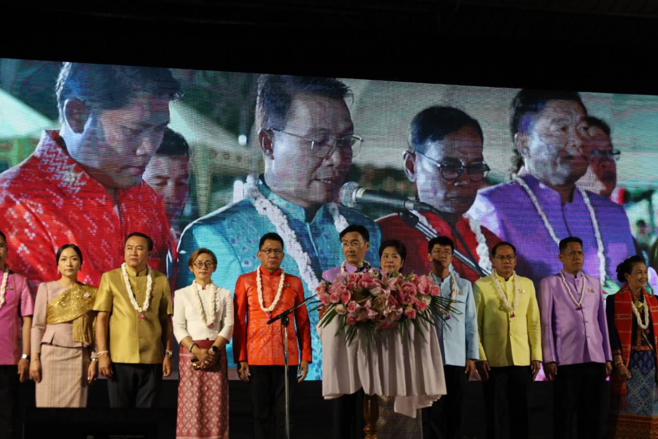 🟡⚪พช.ยโสธร⚪🟡 ร่วมงานประเพณีแห่มาลัยเข้าตอกหนึ่งเดียวในโลก ประจำปี 2568