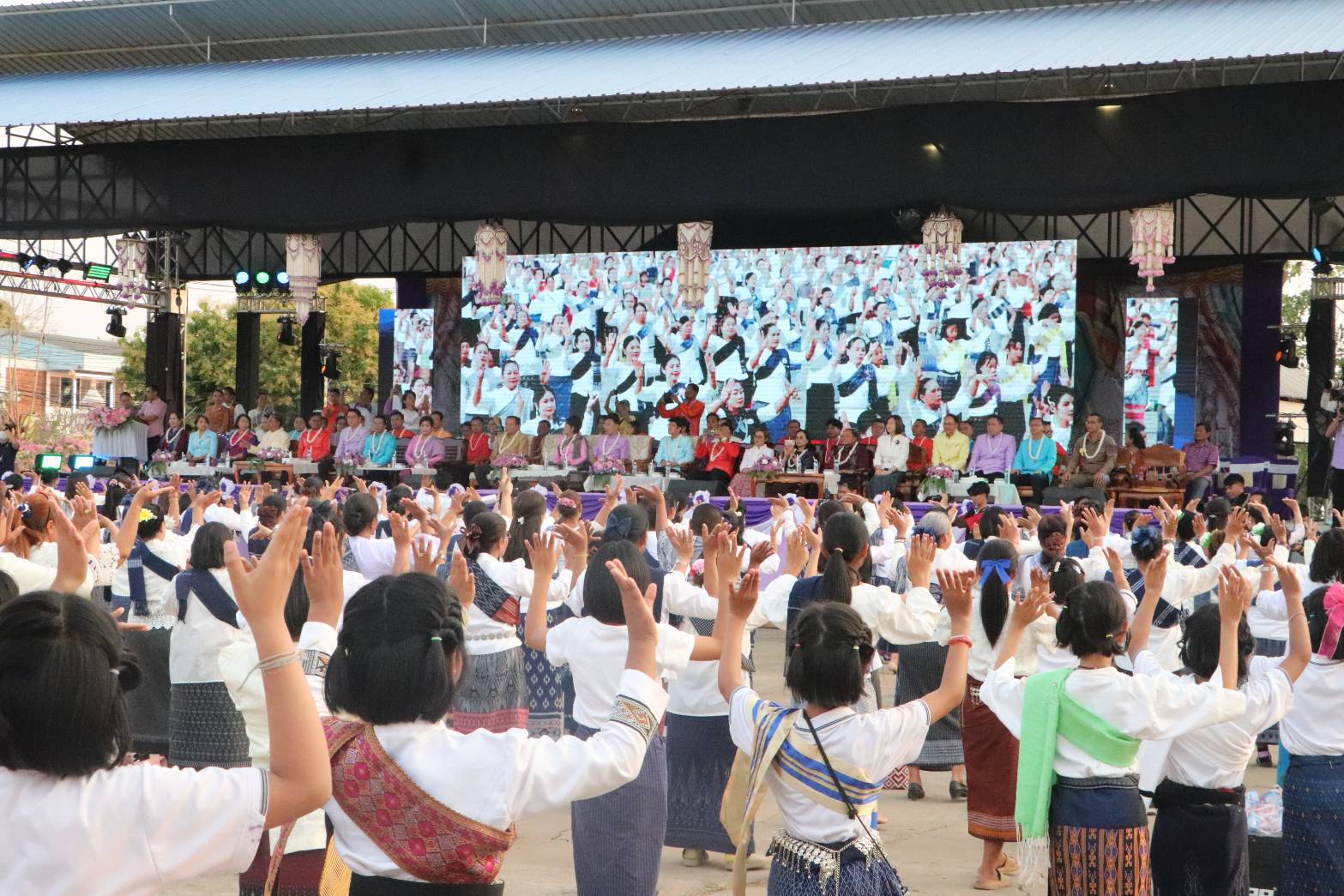 🟡⚪พช.ยโสธร⚪🟡 ร่วมงานประเพณีแห่มาลัยเข้าตอกหนึ่งเดียวในโลก ประจำปี 2568