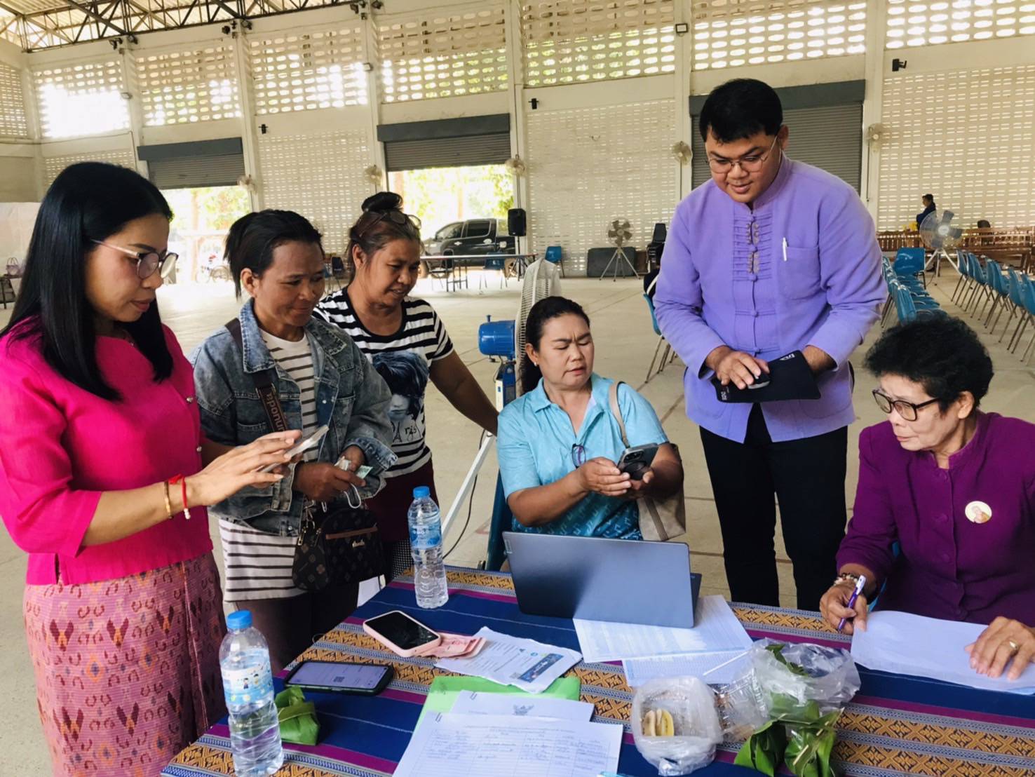 พช.ยโสธร เข้มข้น !!! เร่งรัดการบริหารจัดการหนี้กองทุนพัฒนาบทบาทสตรีจังหวัดยโสธร  เป้าหมายหนี้ลดลงต่ำกว่าร้อยละ 10
