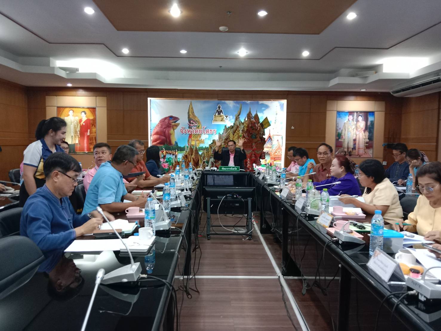 🍉พช.ยโสธร🍉 “คนสำราญ งานสมบูรณ์ เพิ่มพูนสัมพันธ์” ประชุมคณะผู้บริหารและเจ้าหน้าที่พัฒนาชุมชน สังกัดสำนักงานพัฒนาชุมชนจังหวัดยโสธร ครั้งที่ 3 /2568