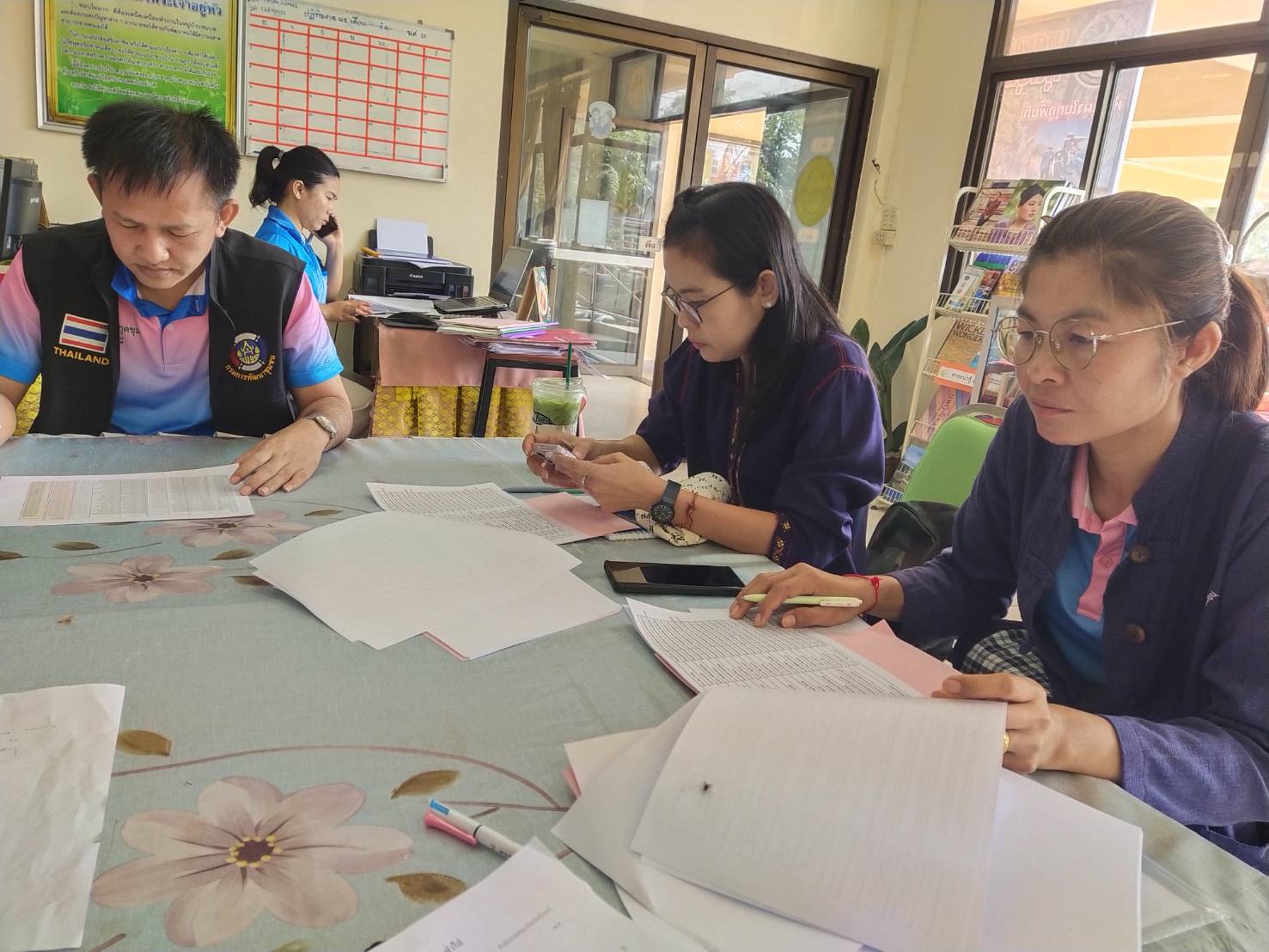 พช.ยโสธร เข้มข้น !!! เร่งรัดการบริหารจัดการหนี้กองทุนพัฒนาบทบาทสตรีจังหวัดยโสธร  เป้าหมายหนี้ลดลงต่ำกว่าร้อยละ 10