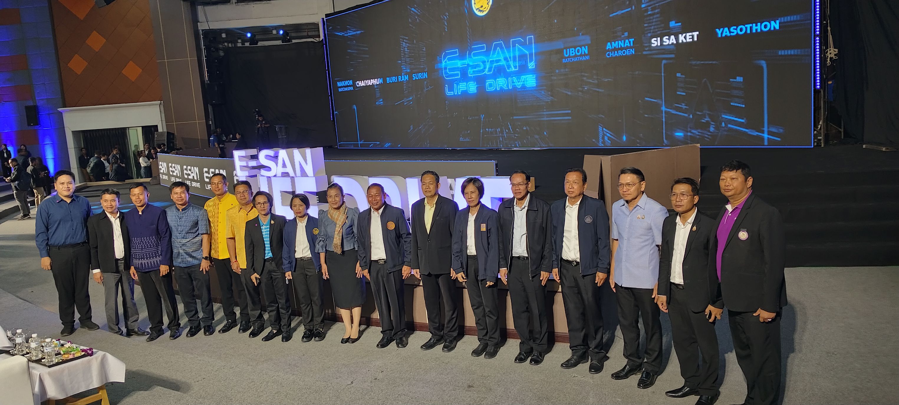 พช.ยโสธร ร่วมต้อนรับการลงพื้นที่ติดตามการขับเคลื่อนการดำเนินงานตามนโยบายสำคัญ ของรัฐมนตรีว่าการกระทรวงมหาดไทย และภารกิจของกระทรวงมหาดไทยในพื้นที่จังหวัดศรีสะเกษ