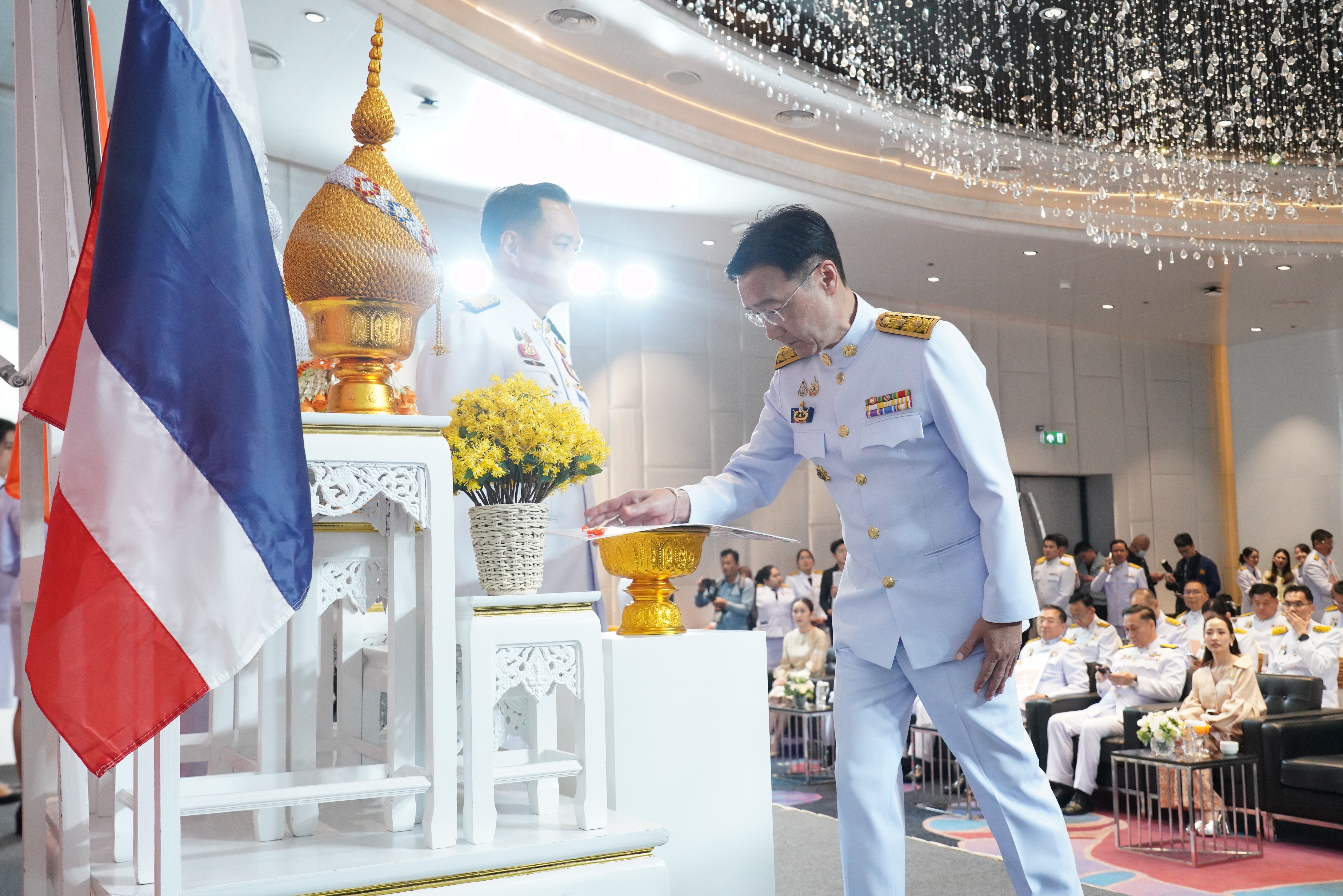 จังหวัดยโสธร ร่วมพิธีมอบลายผ้าพระราชทาน “ผ้าลายสิริราชพัสตราภรณ์”