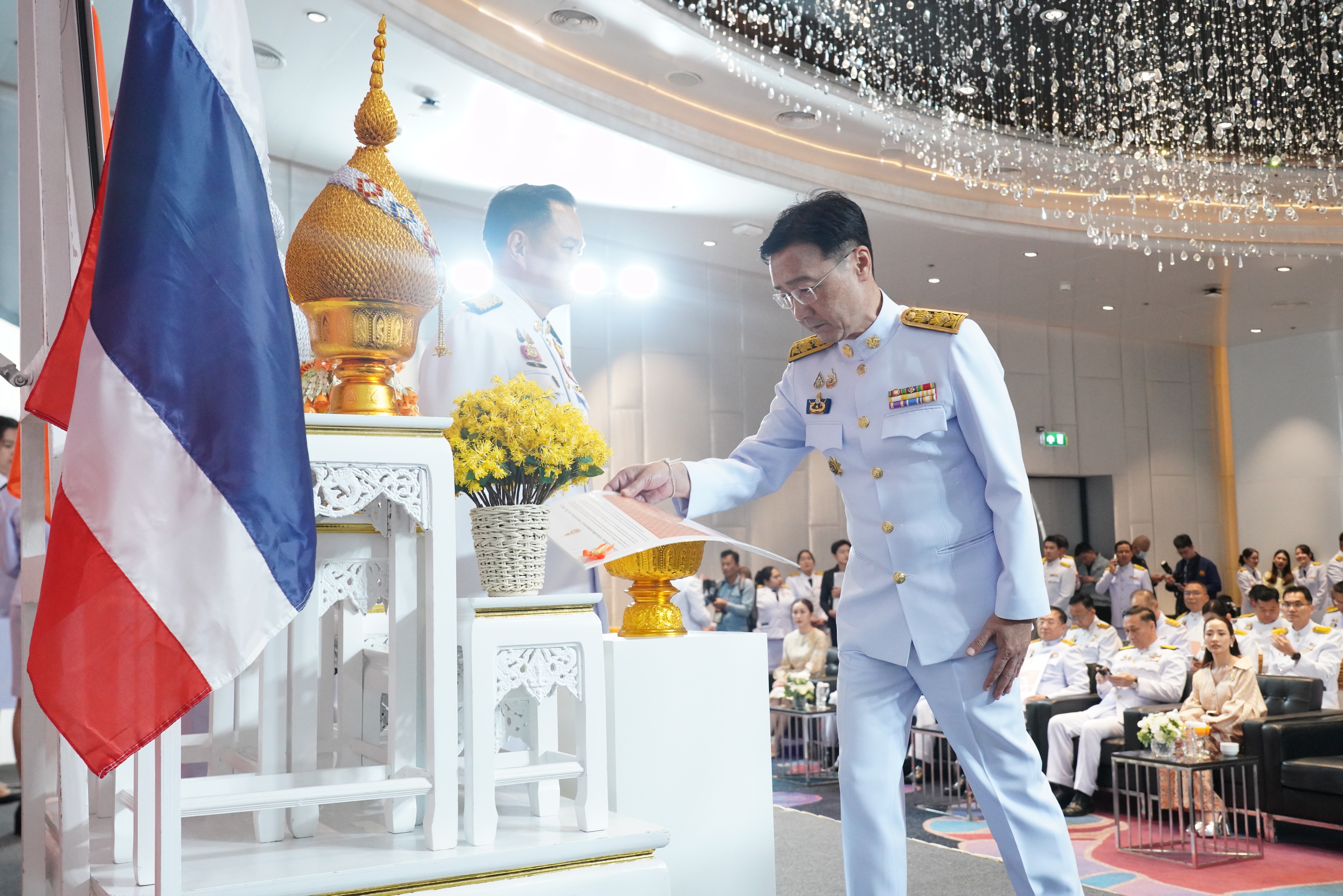 จังหวัดยโสธร ร่วมพิธีมอบลายผ้าพระราชทาน “ผ้าลายสิริราชพัสตราภรณ์”
