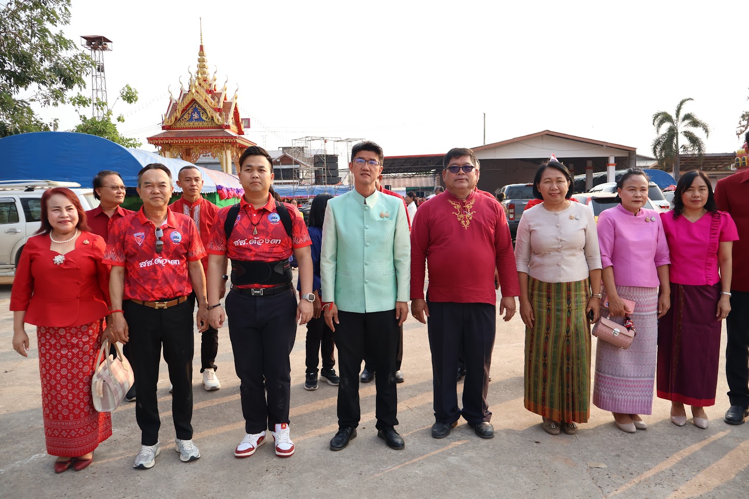พช.ยโสธร (คนสำราญ งานสมบูรณ์ เพิ่มพูนสัมพันธ์)  เข้าร่วมพิธีเปิดตลาดวัฒนธรรม ถนนสายวัฒนธรรม ถนนคนเดิน จังหวัดยโสธร ตอน “ของดีวิถีกุดชุม”