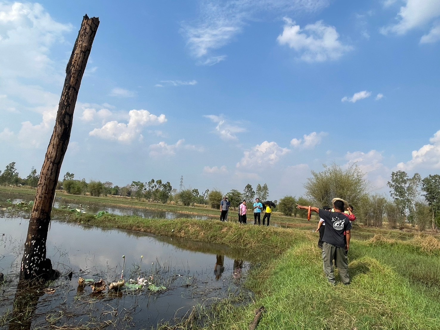 พช.ยโสธร ตรวจ ติดตาม การเร่งรัดดำเนินการบริหารงบประมาณรายจ่ายโครงการพัฒนาหมู่บ้านเศรษฐกิจพอเพียง กิจกรรมพัฒนาศูนย์เรียนรู้การพัฒนาคุณภาพชีวิตตามหลักทฤษฎีใหม่ประยุกต์สู่ “โคก หนอง นา” ปีงบประมาณ พ.ศ.2567