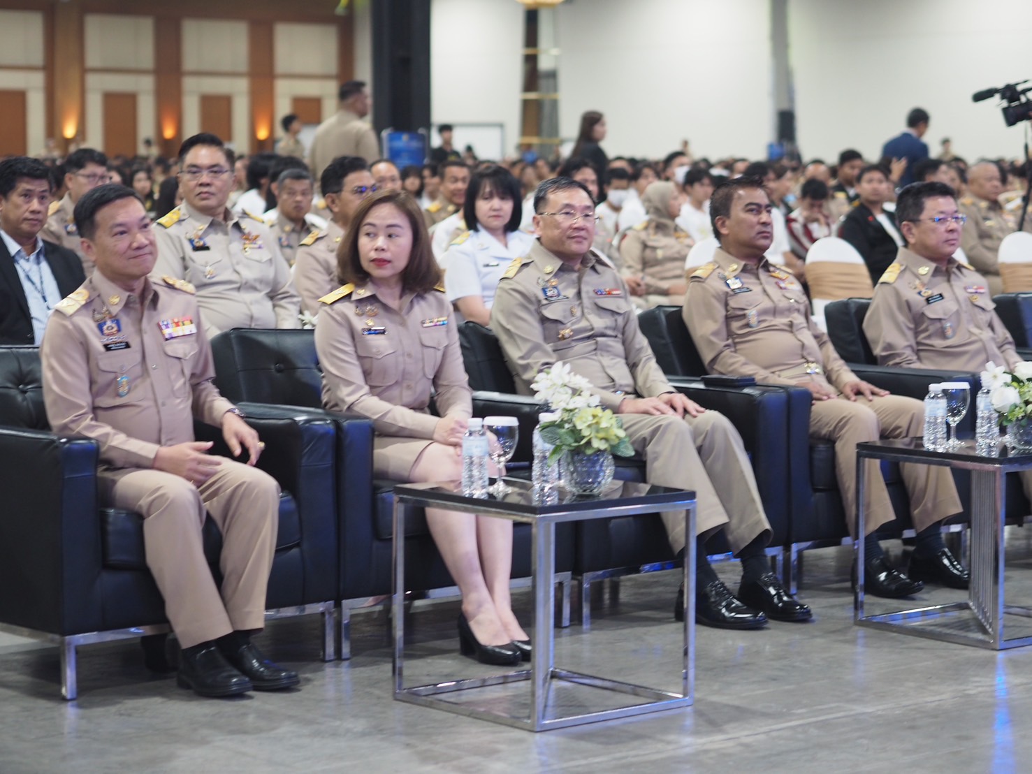 🍉พช.ยโสธร🍉 เข้าร่วมประชุมมอบนโยบายการขับเคลื่อน​และแก้ไขปัญหายาเสพติด​ กกระทรวงมหาดไทย  โดย นายอนุทิน ชาญวีรกูล รองนายกรัฐมนตรีและรัฐมนตรีว่าการกระทรวงมหาดไทย