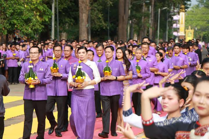 พช.ยโสธร  ร่วมรับฟังโครงการถ่ายทอดองค์ความรู้การเป็นพี่เลี้ยงพัฒนากร