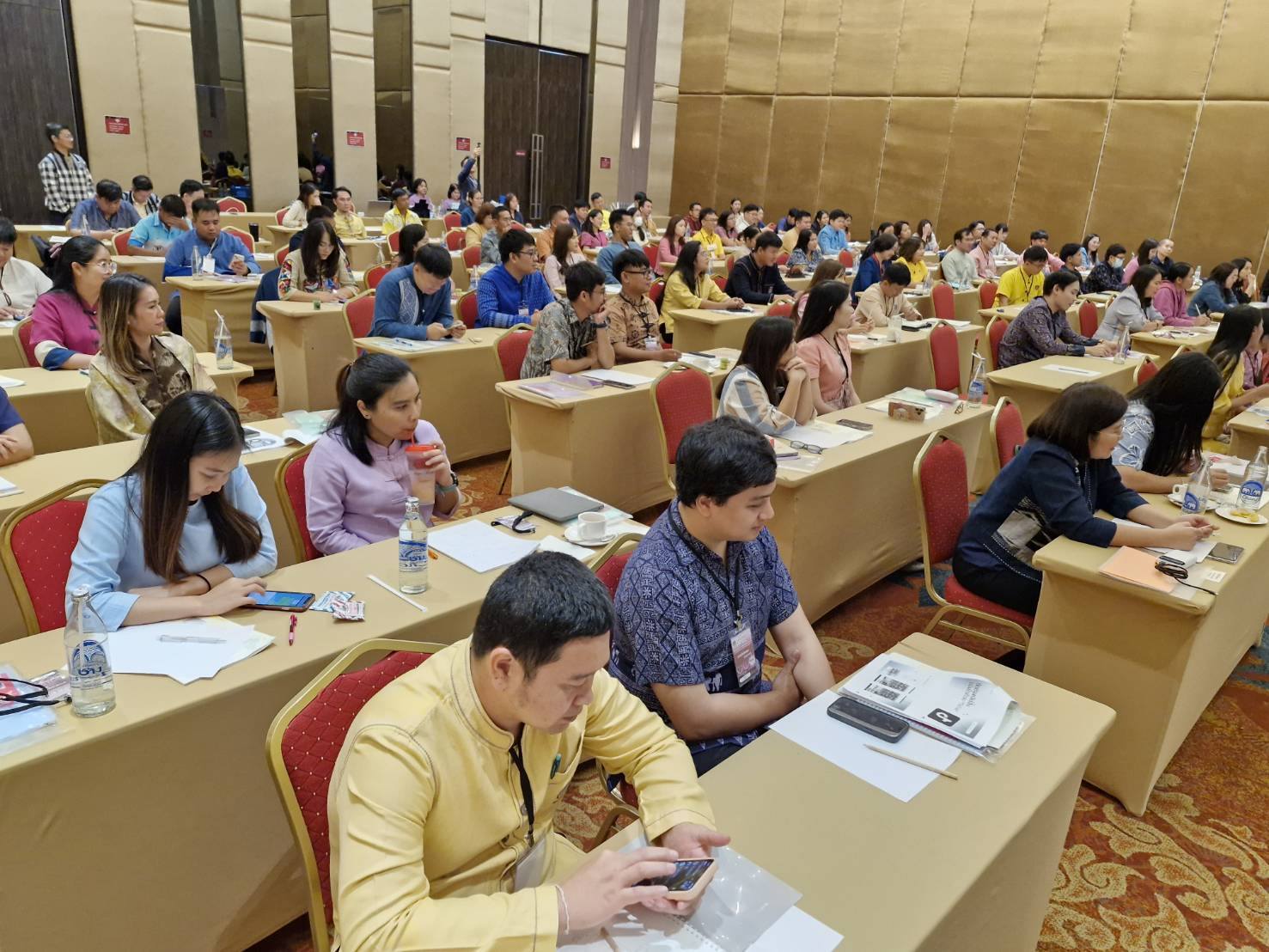 พช.ยโสธร  เข้าร่วมอบรมโครงการพัฒนาบุคลากรเพื่อเสริมสร้างภาพลักษณ์และสร้างเครือข่ายการประชาสัมพันธ์องค์กร