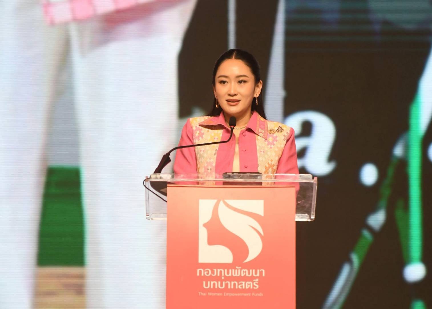 พช.ยโสธร  ร่วมพิธีเปิดโครงการ “พลังสตรีเพื่อการพัฒนา เสริมสร้างโอกาส สร้างอนาคต”