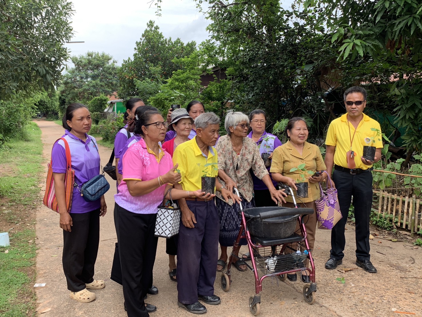 จังหวัดยโสธร ดำเนินโครงการส่งเสริมกิจกรรมทางนี้มีผล ผู้คนรักกัน ประจำปีงบประมาณ 2568