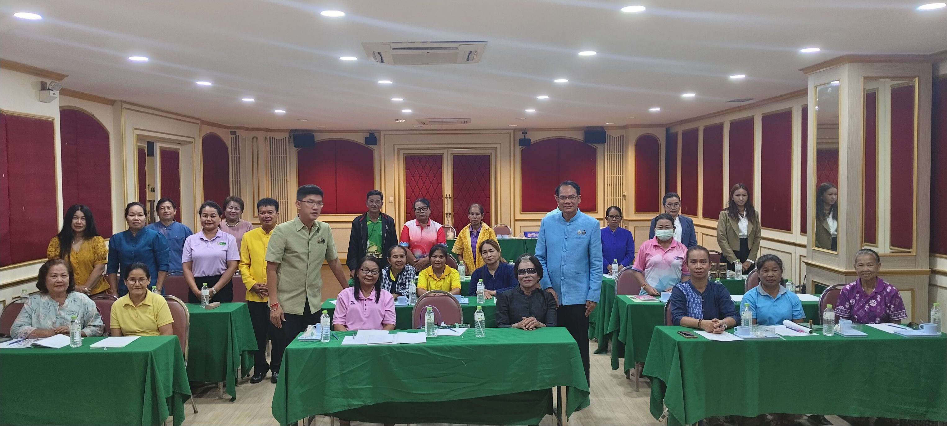 🌼สำนักงานพัฒนาชุมชนจังหวัดยโสธร 🌼 จัดประชุมโครงการส่งเสริมการสร้างรายได้จากกิจการอาหารปลอดภัย กิจกรรมที่ 1 ประชุมเชิงปฏิบัติการส่งเสริมการสร้างรายได้จากกิจการอาหารปลอดภัย