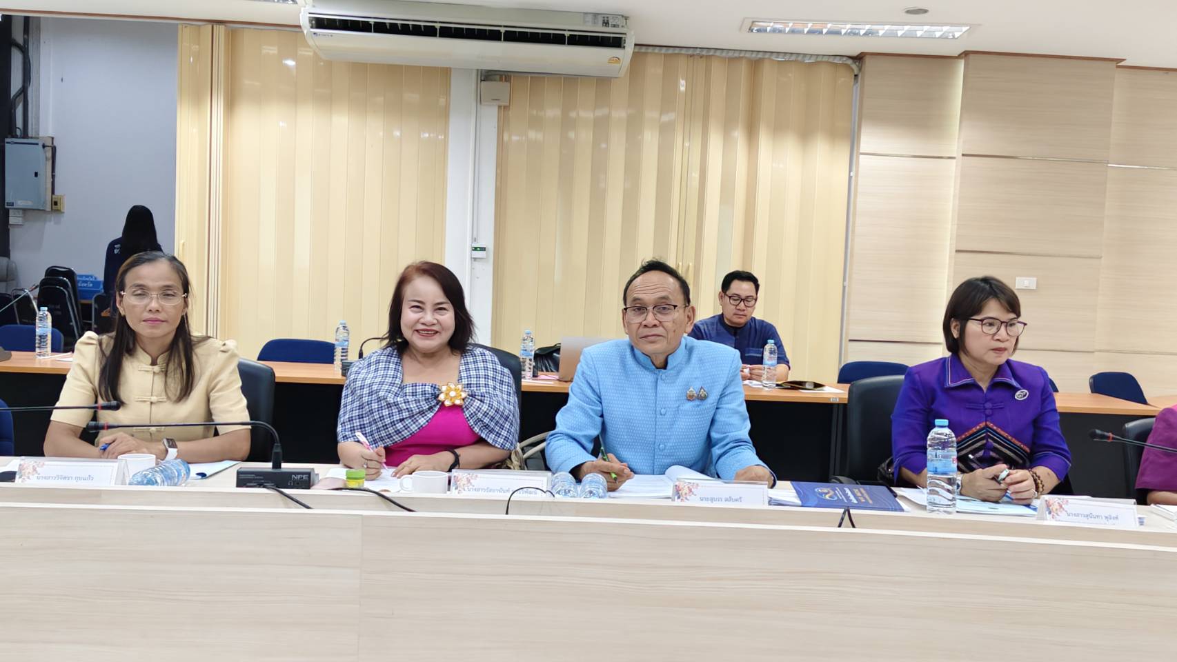 🌼สำนักงานพัฒนาชุมชนจังหวัดยโสธร 🌼 ประชุมคณะผู้บริหารและเจ้าหน้าที่พัฒนาชุมชน สังกัดสำนักงานพัฒนาชุมชนจังหวัดยโสธร ครั้งที่ 6 /2568